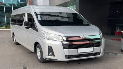 rental hiace makassar