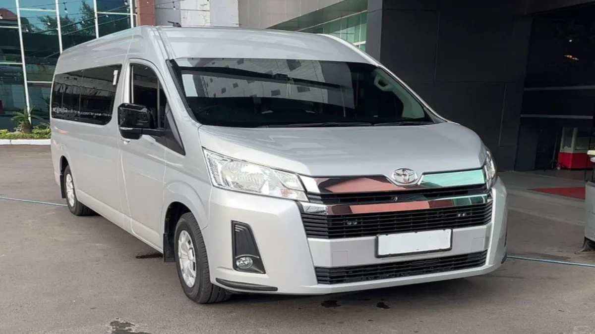 rental hiace makassar