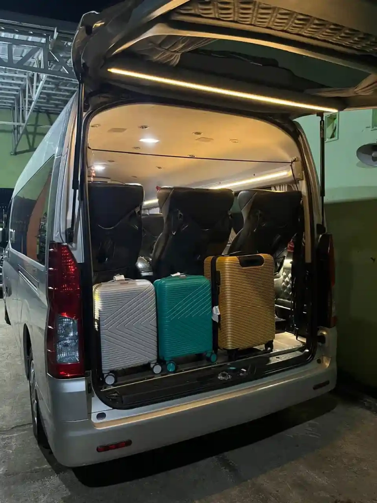 bagasi hiace premio luxury - tri berkah abadi